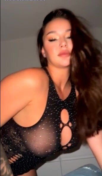 mica martinez show 3