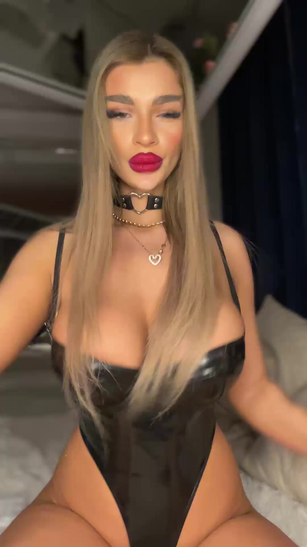 ChrystalBennet 2025-03-24 previp from [Pack 1]