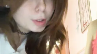 TreshGirls sweet babe masturbates on the bed