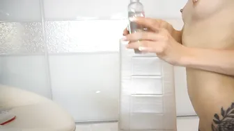 liza_ra bitch in stockings tightly hammering herself with a bottle