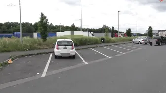 Lara CumKitten Parkplatz USER TREFFEN Die XXL Sperma Fick Party 17.06.18