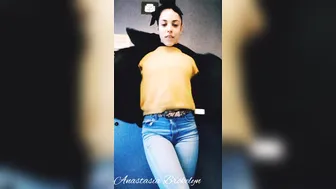 anastasiabrokelyn 05.12.2019 PAJA EN EL TREN DE CAMINO A VIENA Quer is ver co