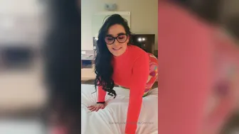 Scarlett Jones onlyfans 19 09 12 6878795 Playtime. Teasing a cock with my booty and mouth then he gets my pussy 408x720