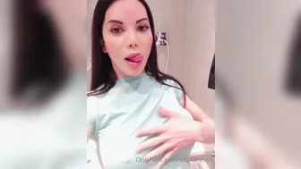 Sasha Hevyn onlyfans 2020 04 30 272778303 Help me to take my clothes off