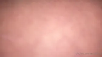 paola skye, paola celeb vip, paolacelebtv onlyfans pushes the whole toy