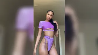 Edwina Isaacs (edwinacarlaisaac) onlyfans Hot curvy pulls pussy