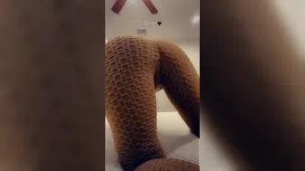 Lilly Kash (lillykash) onlyfans Graceful curvy fucks pussy with a strap-on