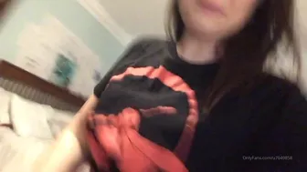 Ariellelael, heluvcoco, uniquelael onlyfans Naughty bitch shows pussy