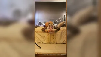 BELLE BARBIE (bellebarbie) onlyfans Hot curvy strips and jerks off her pussy