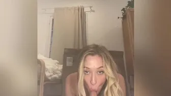 Kaylen aka kaybaby1  onlyfans Spectacled babe masturbates cunt