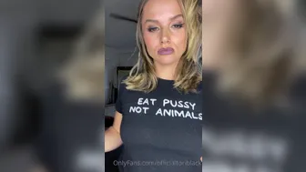 officialtoriblack  onlyfans Gorgeous young lady shows intimate charms