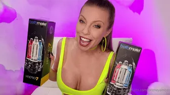 Britney Amber aka britneyamber onlyfans sexy model - gently handjob pussy