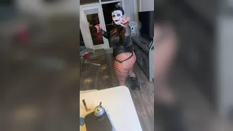 Kandy aka eatmahkandy onlyfans sexy chick masturbates shaved pussy