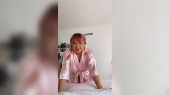 Lauren Jasmine aka laurenjasmine onlyfans 22 march 2022 footage